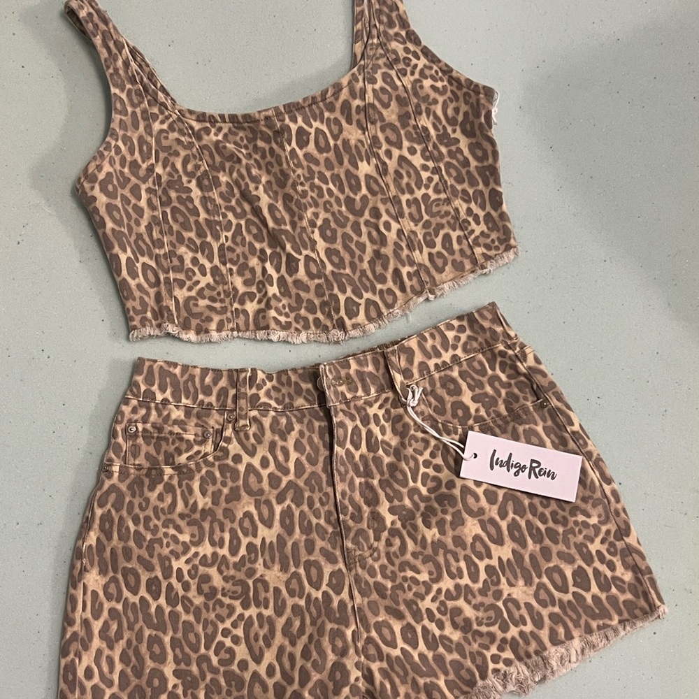 Indigo Rein Animal Print Crop Top zip and super high waist short Set